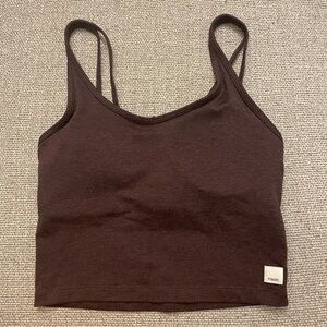 Vuori crop tank 🐻🤎
